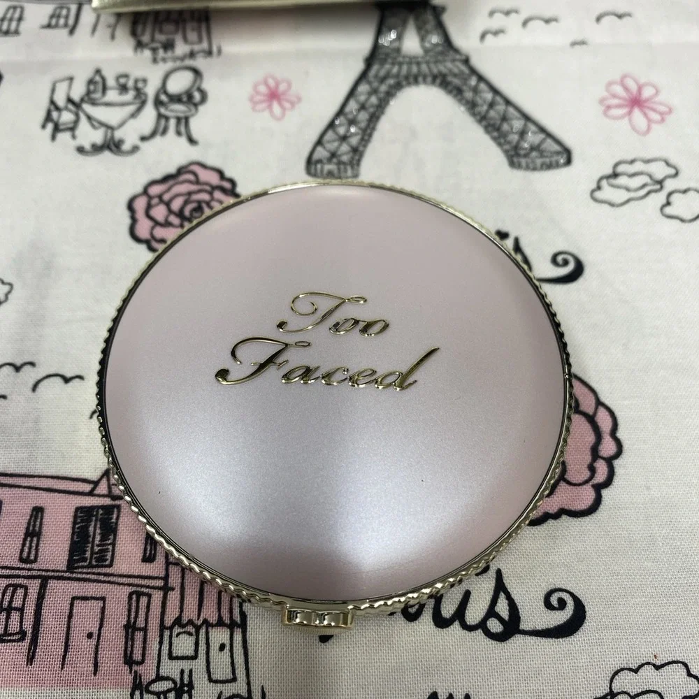 Too Faced Moon Crush/Shooting Star HIGHLIGHTER/BRAND NEW/.24 OZ